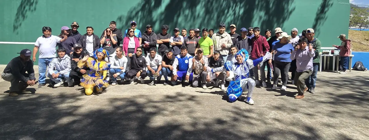 Gran equipo de PIVOT Constructores, constructora en Quito y Ecuador