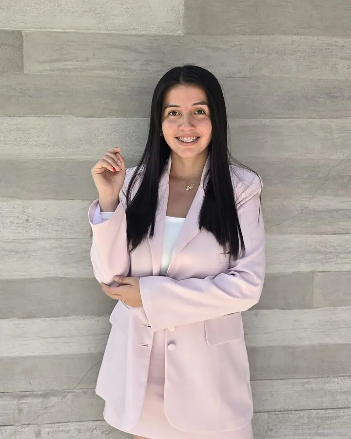 Tnga. Tatiana Azanza, imagen y comunicación de PIVOT Constructores