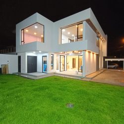 CASAS MODERNAS EN ECUADOR